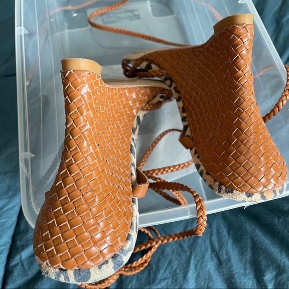 Karen Millen Sandal - Picture 8 of 9